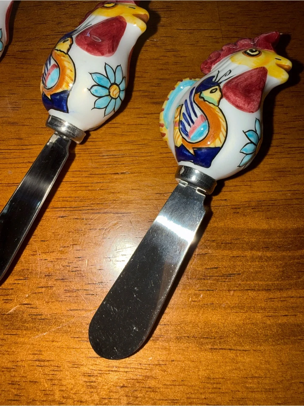 Set of 3 Williams Sonoma Hand-Painted Rooster Ceramic Spreaders
